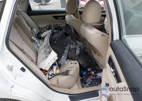 2013 Nissan Altima 2.5 S из США, поврежденный, VIN 1N4AL3AP5DC217658